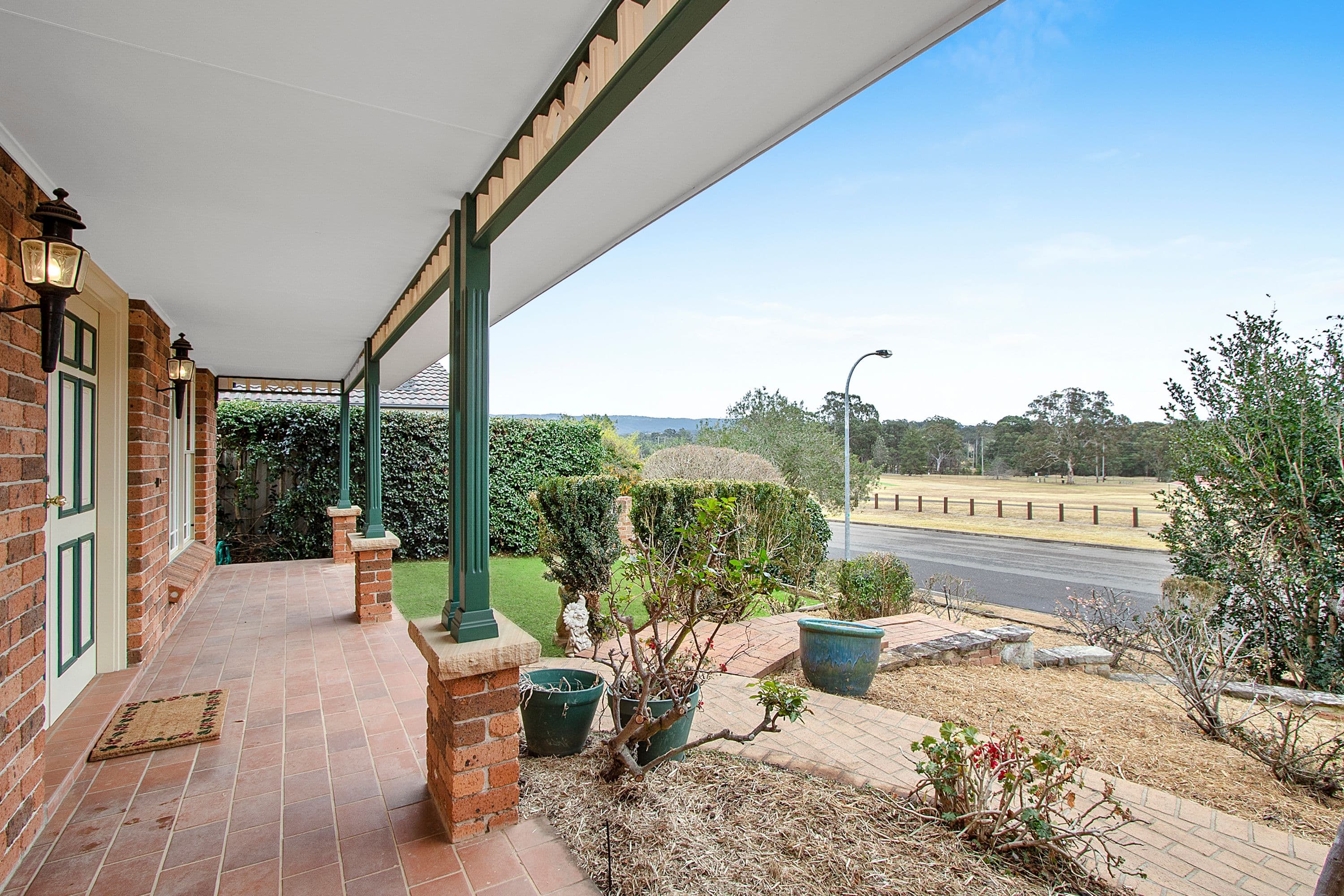 73 Arthur Phillip Drive, North Richmond - Thumbnail 2