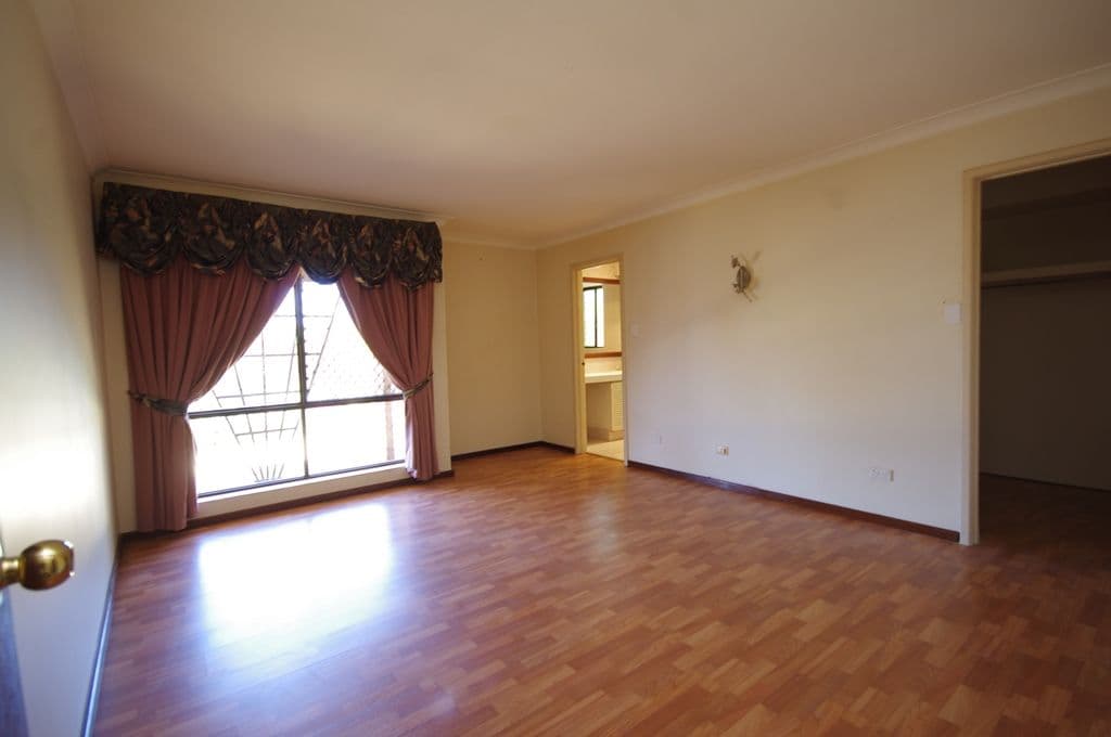 40 Regent Drive, ALEXANDER HEIGHTS WA 6064, Alexander Heights - Thumbnail 8