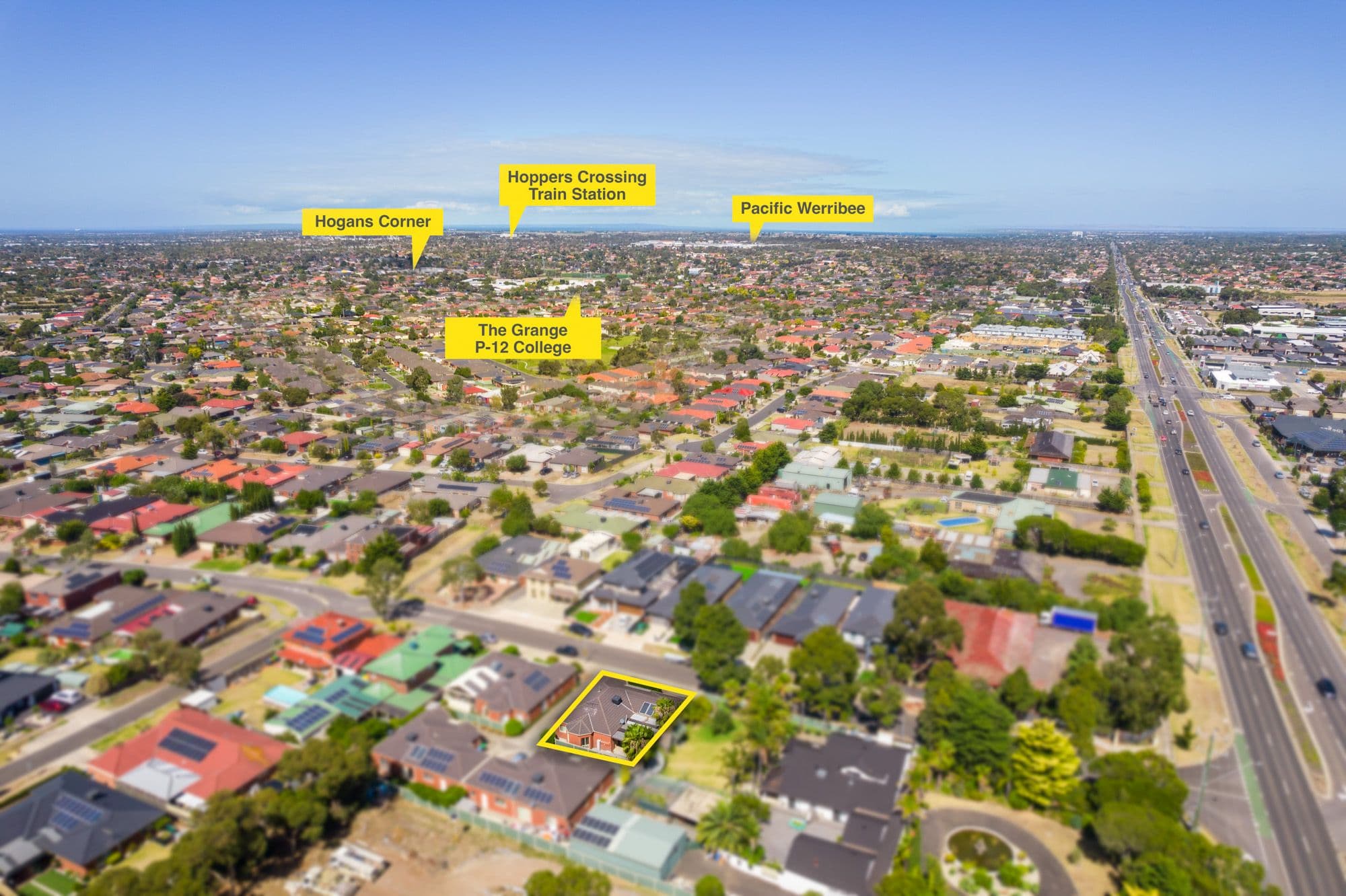 38 Abbotswood Drive, Hoppers Crossing VIC 3029, Hoppers Crossing - Thumbnail 2