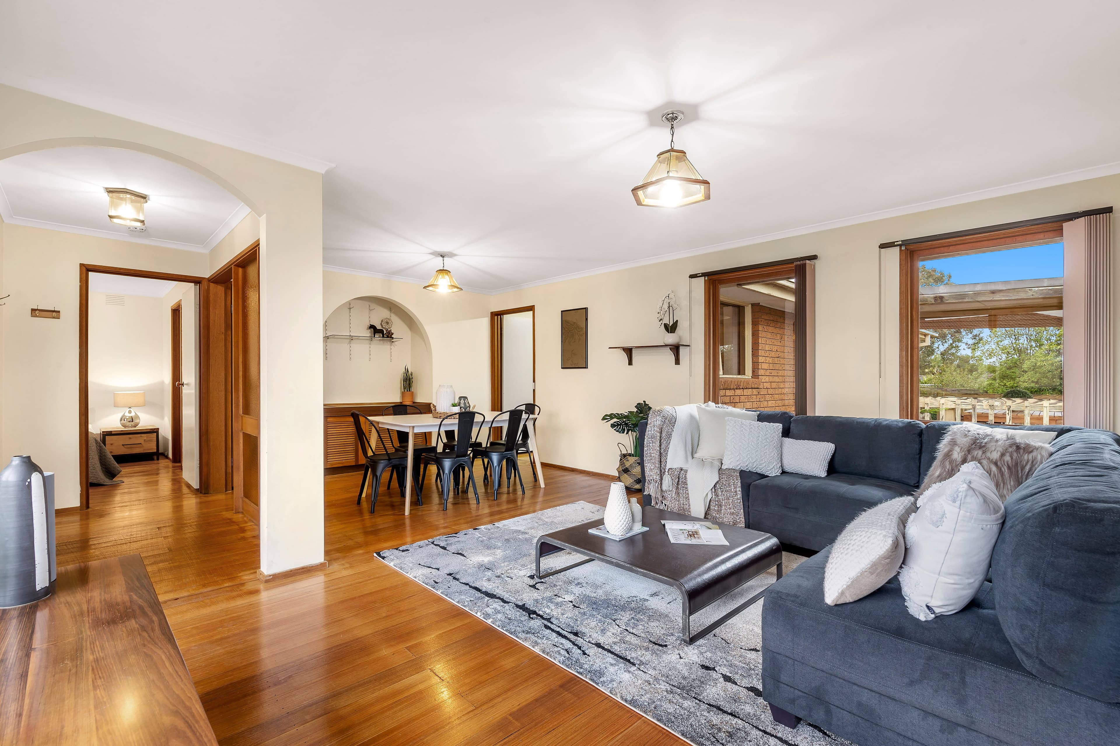 2 Lindsay Court, Scoresby VIC 3179, Scoresby - Thumbnail 2