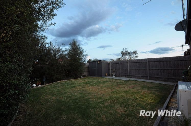 10a Providence Drive, CRANBOURNE WEST VIC 3977, Cranbourne West - Thumbnail 8