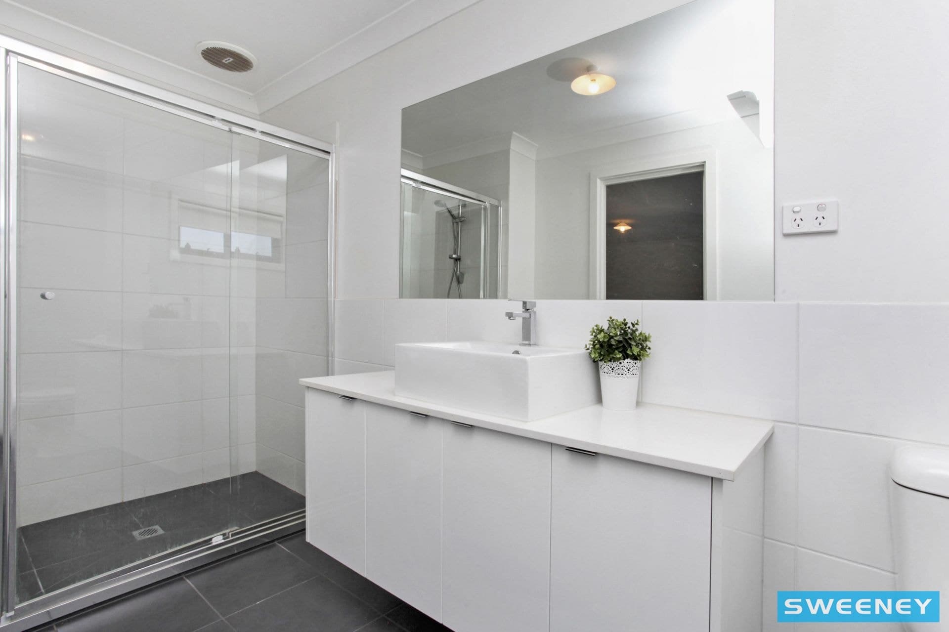 18 McKillop Way, Plumpton - Thumbnail 7