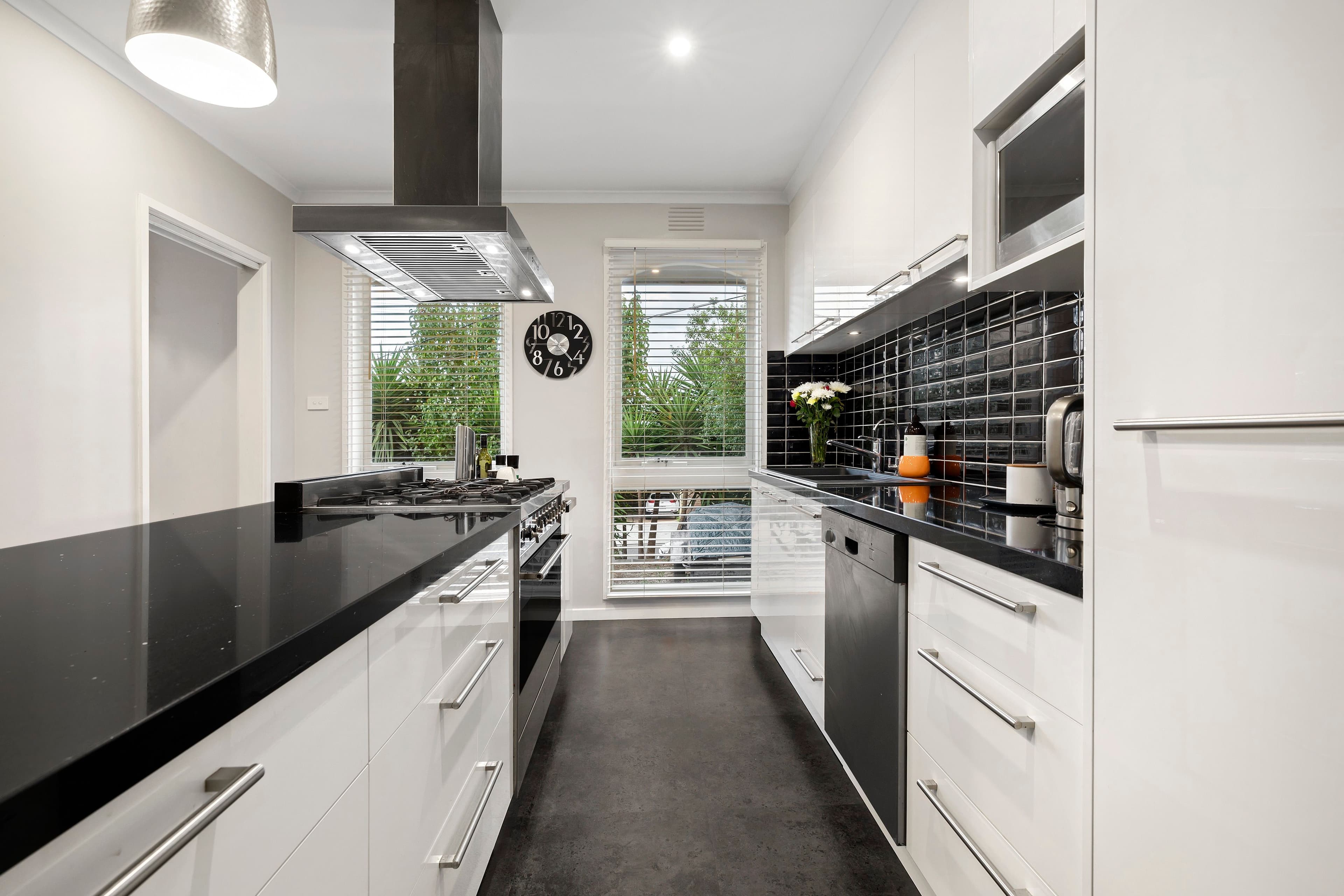 25 Owens Street, Doncaster East VIC 3109, Doncaster East - Thumbnail 4