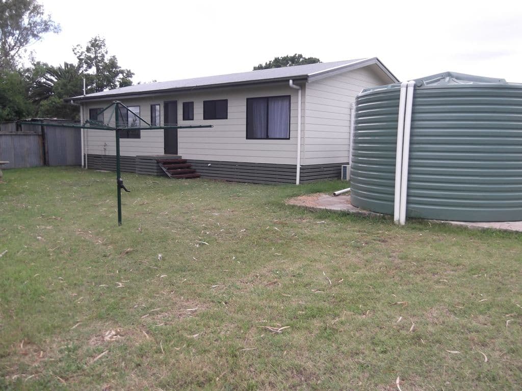 18 Dewhurst Street, Manilla - Thumbnail 2