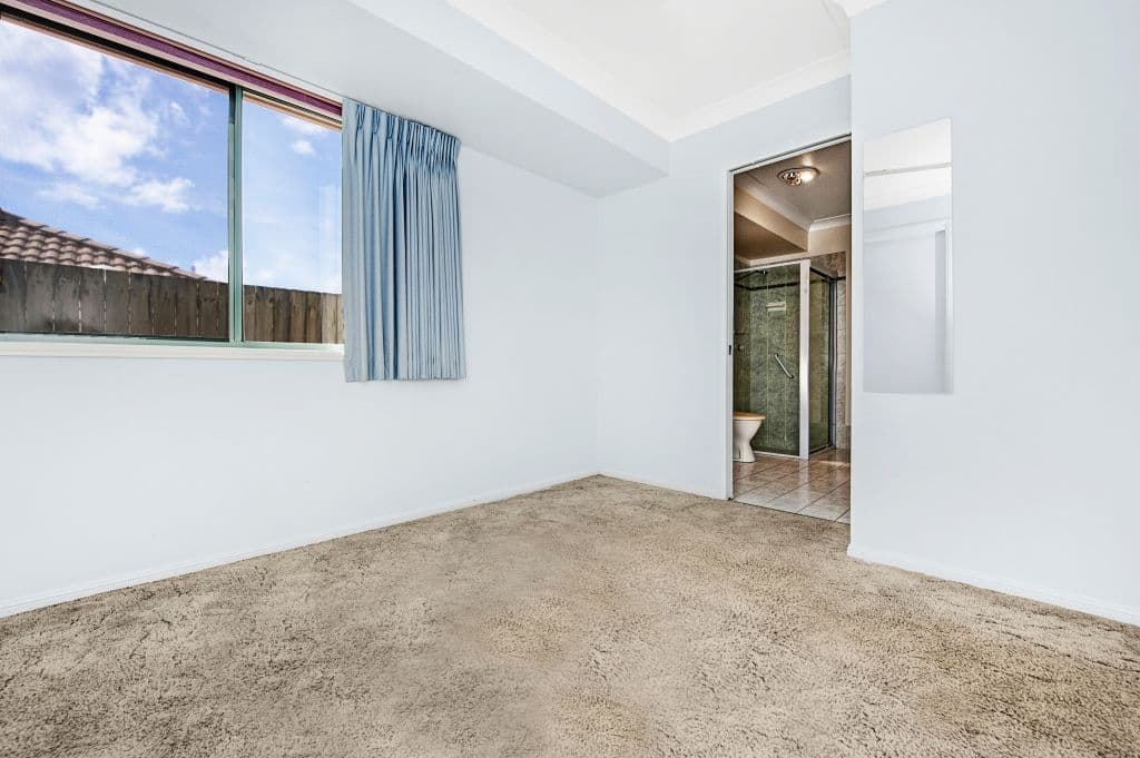 17 Oakland Parade, Banora Point - Thumbnail 8