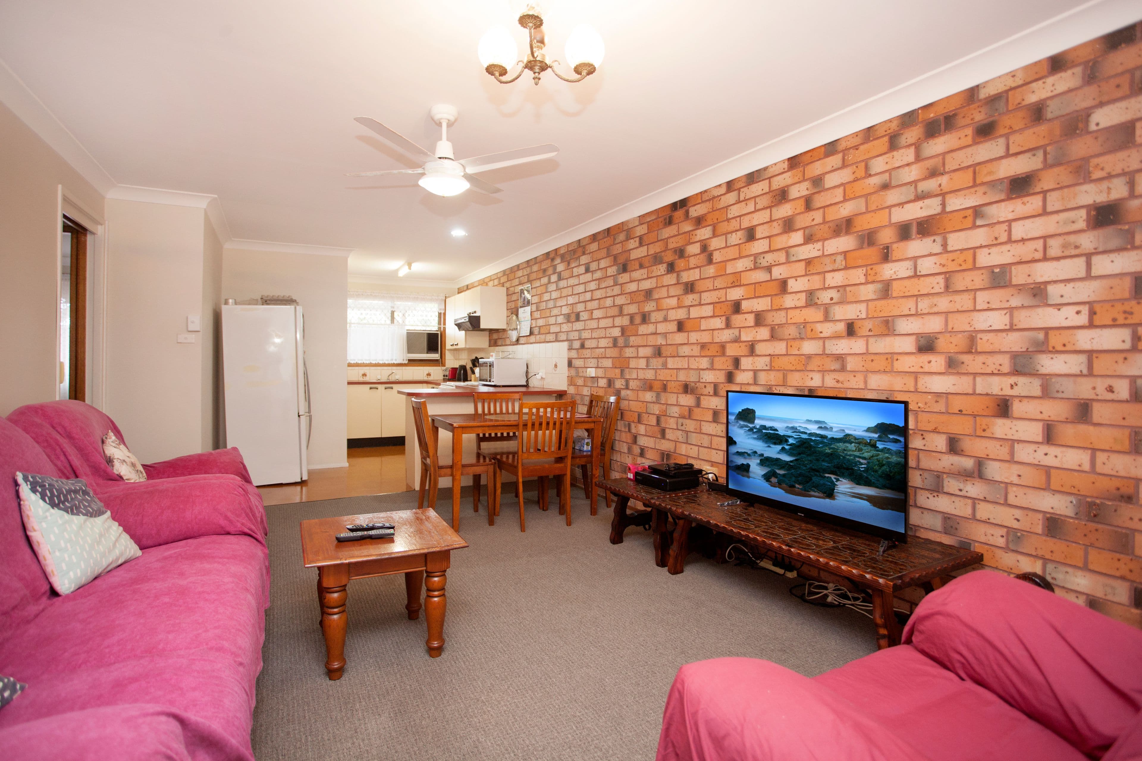 37 Oxley Street, Taree NSW 2430, Taree - Thumbnail 2