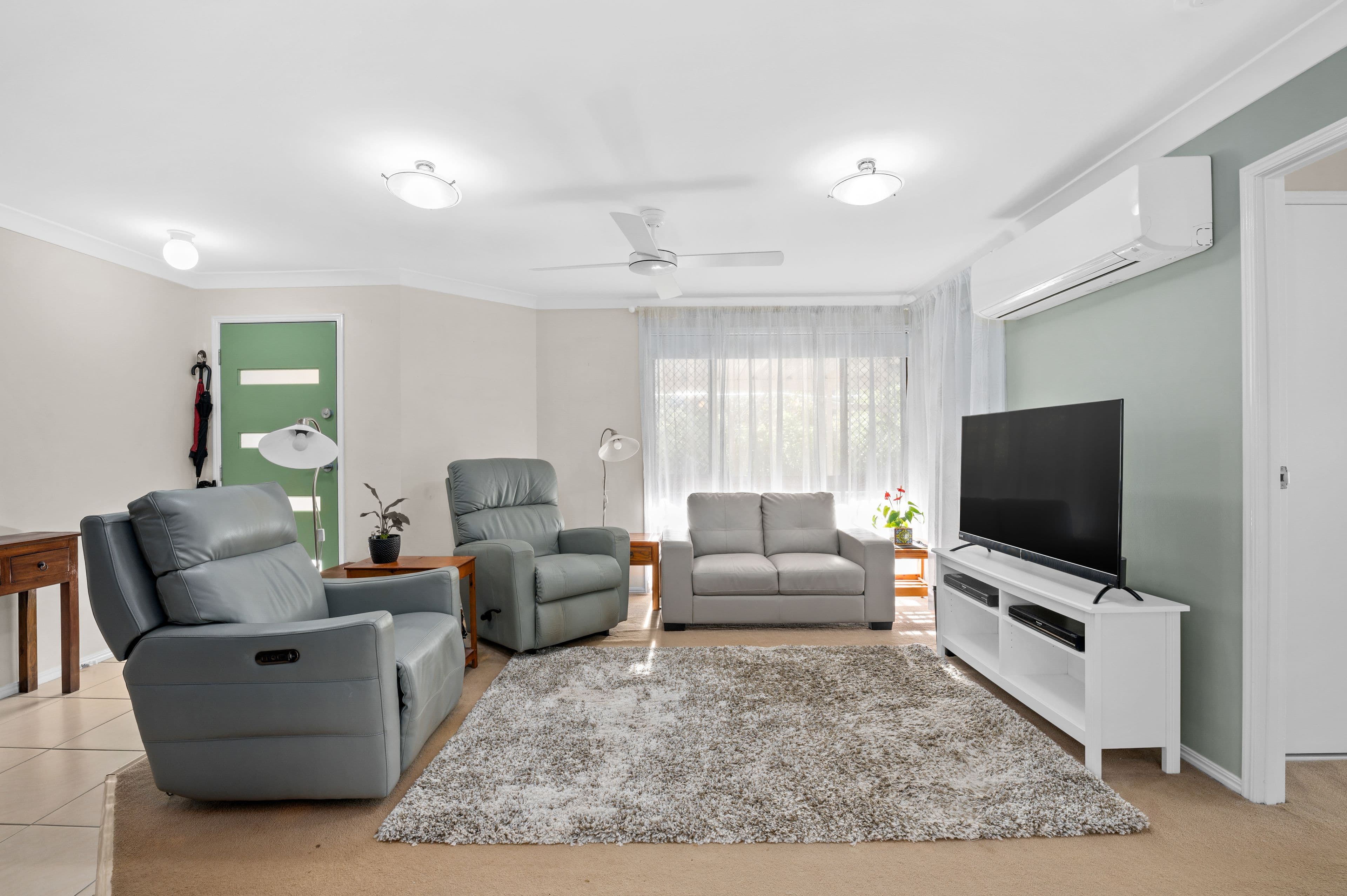 8 Rae Court, Mount Warren Park QLD 4207, Mount Warren Park - Thumbnail 3