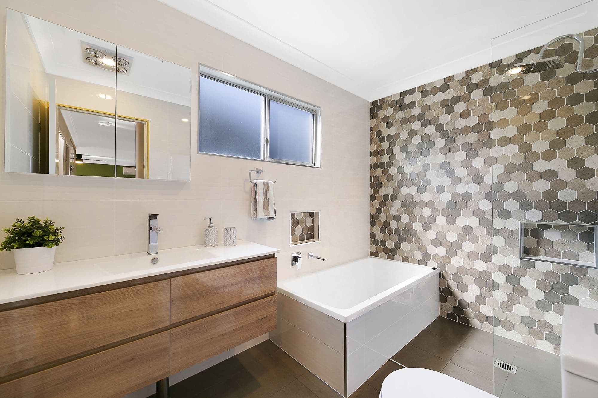 58 Flinders Avenue, Killarney Vale - Thumbnail 5