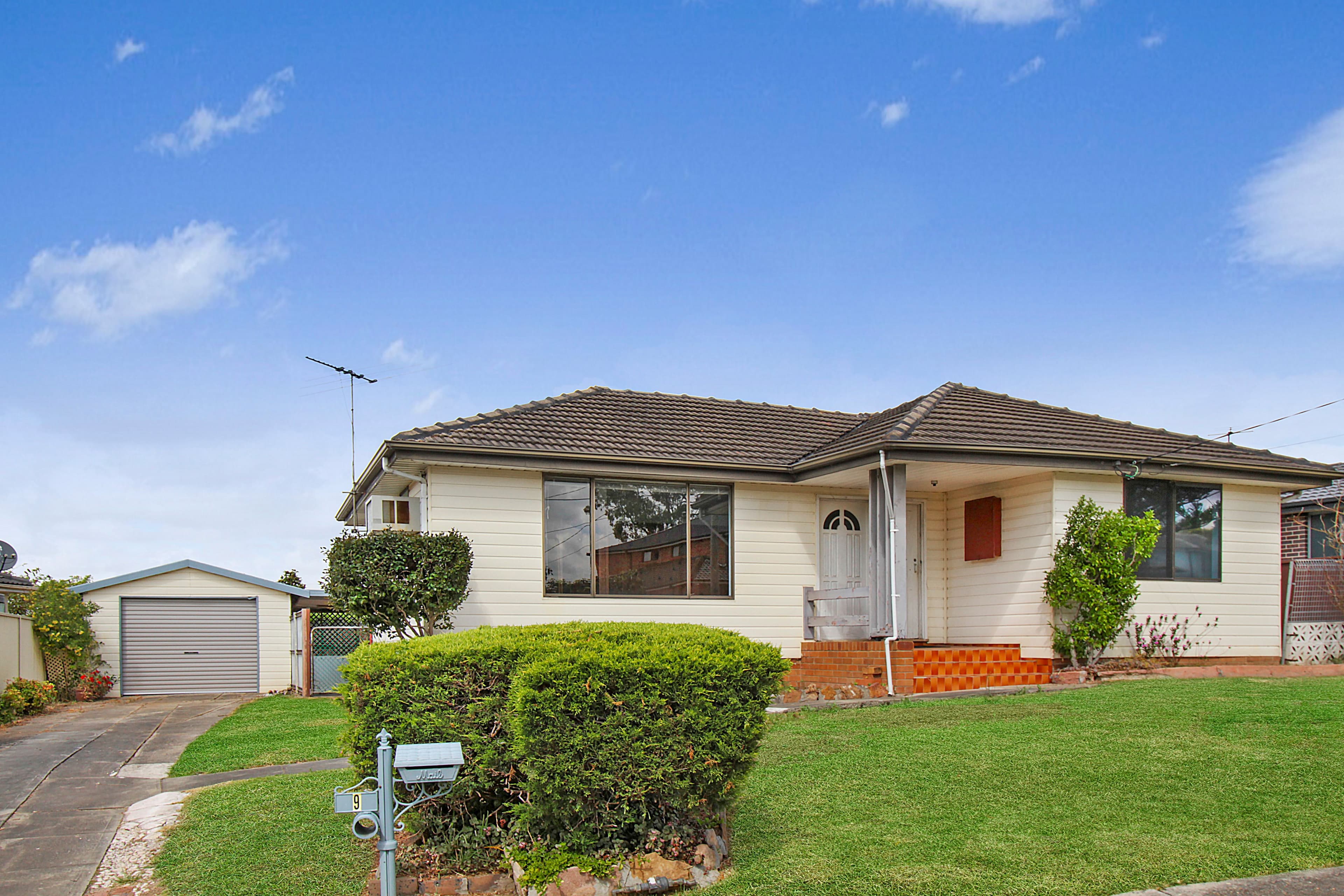 9 Hutchens Avenue, Mount Pritchard NSW 2170, Mount Pritchard - Image 1