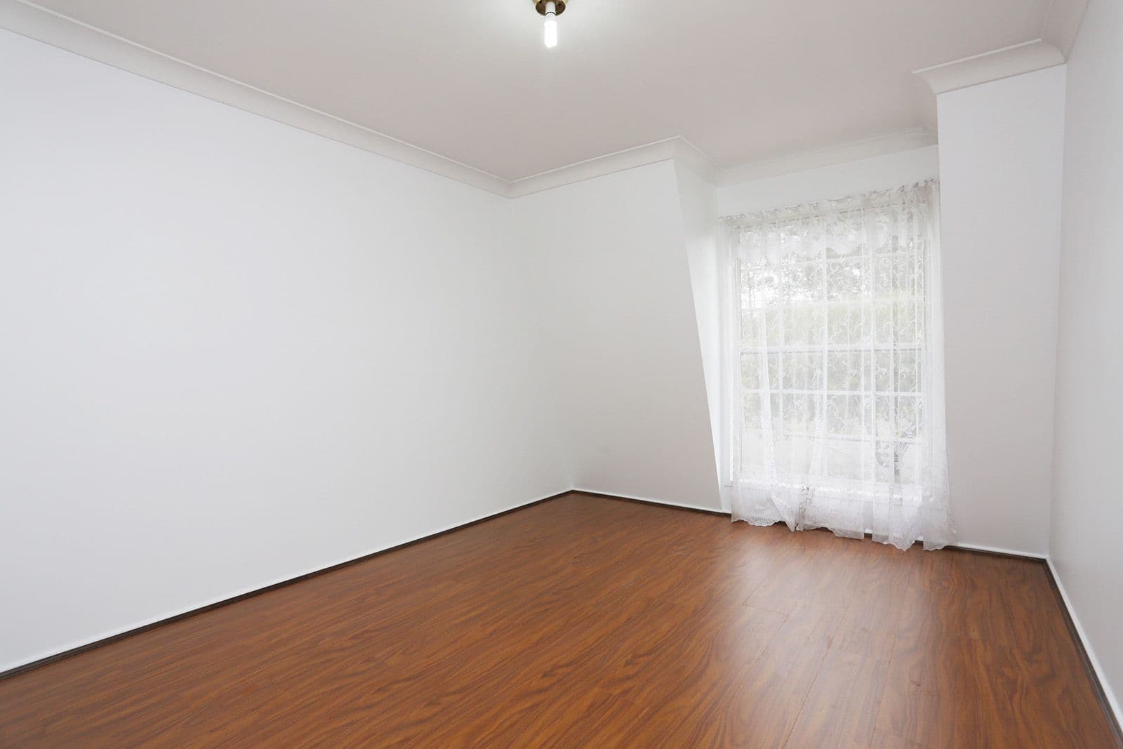 32 Nauru Crescent, Lethbridge Park - Thumbnail 8