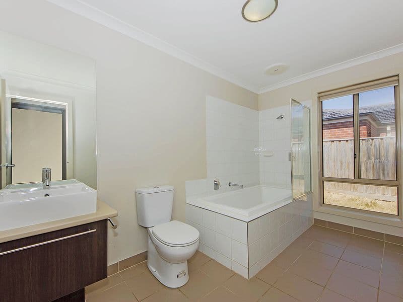 17 Felix Way, Tarneit VIC 3029, Tarneit - Thumbnail 8