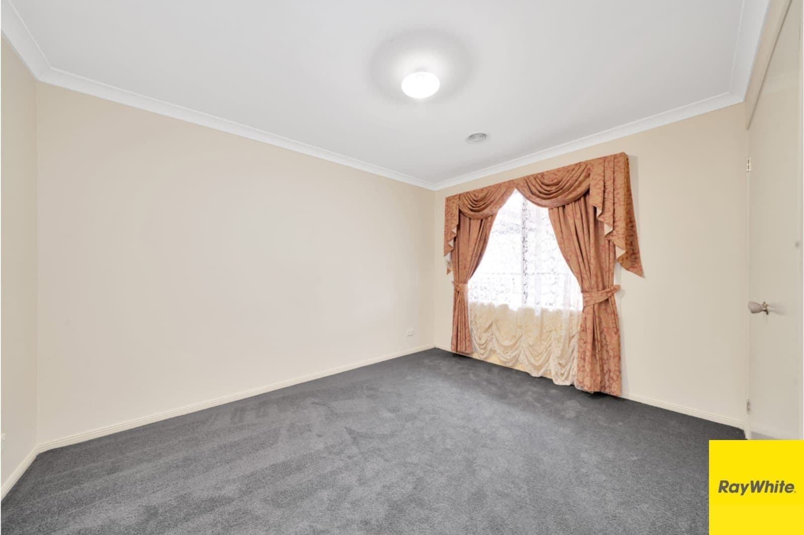 8 Lockyer Court, Tarneit VIC 3029, Tarneit - Thumbnail 5