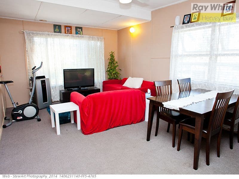 9 Ocean Street, TORQUAY QLD 4655, Torquay - Thumbnail 4