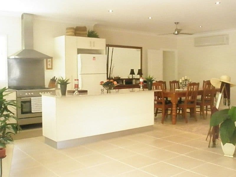 12 Rainbow Place, JUBILEE POCKET QLD 4802, Jubilee Pocket - Thumbnail 2