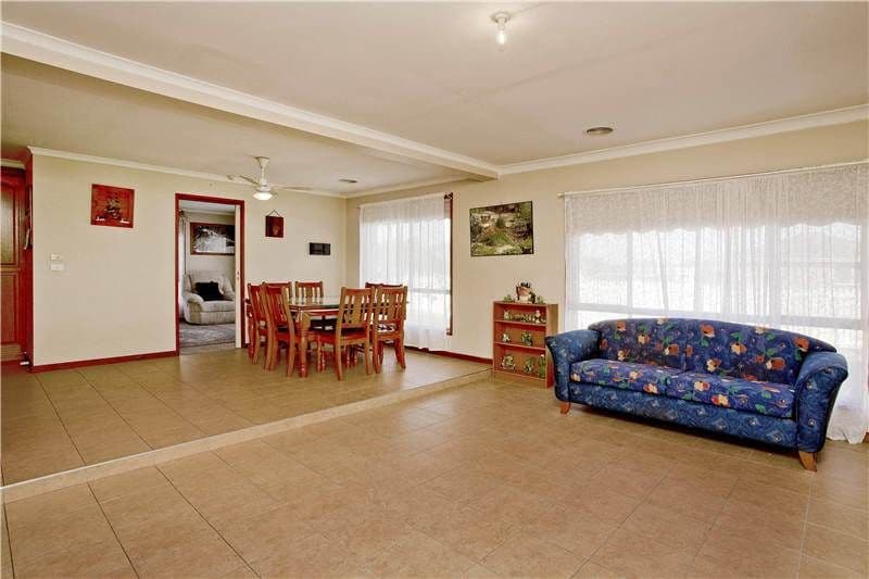 52 Coleraine Crescent, CORIO VIC 3214, Corio - Thumbnail 3