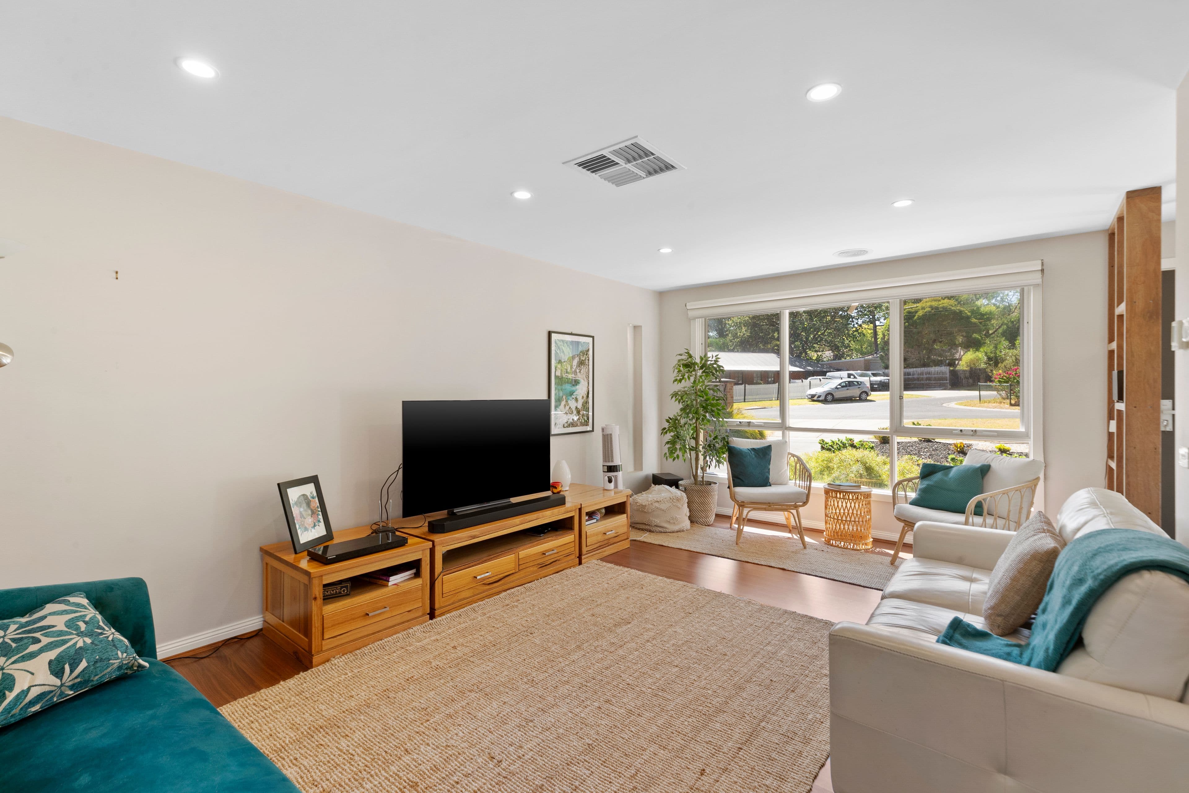 23 WARATAH Avenue, The Basin VIC 3154, The Basin - Thumbnail 6