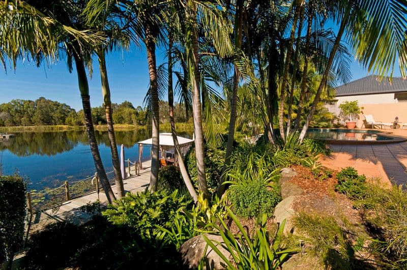 22 Martingale Circuit, CLEAR ISLAND WATERS QLD 4226, Clear Island Waters - Thumbnail 8