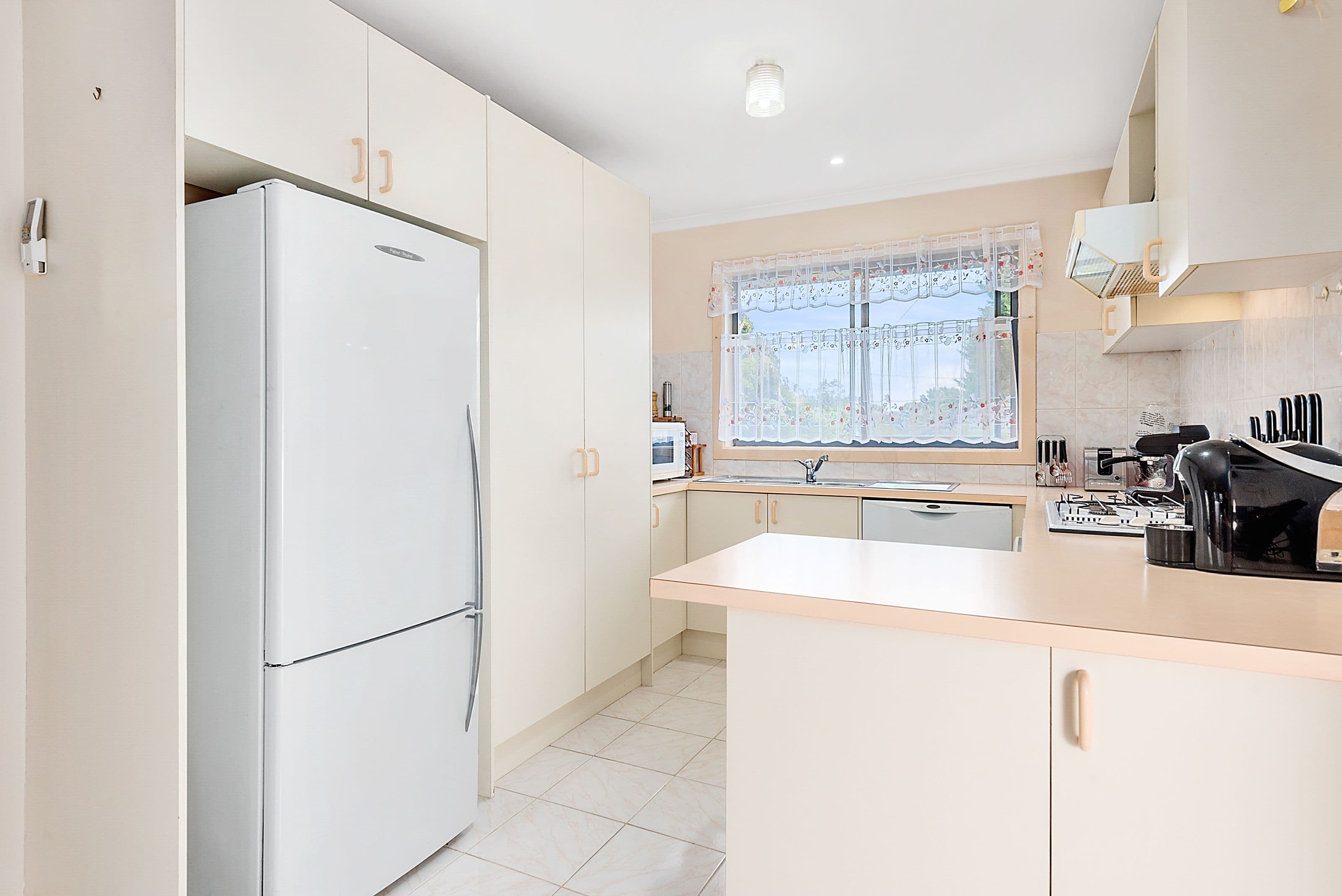 24 FARADAY Road, Croydon South VIC 3136, Croydon South - Thumbnail 5