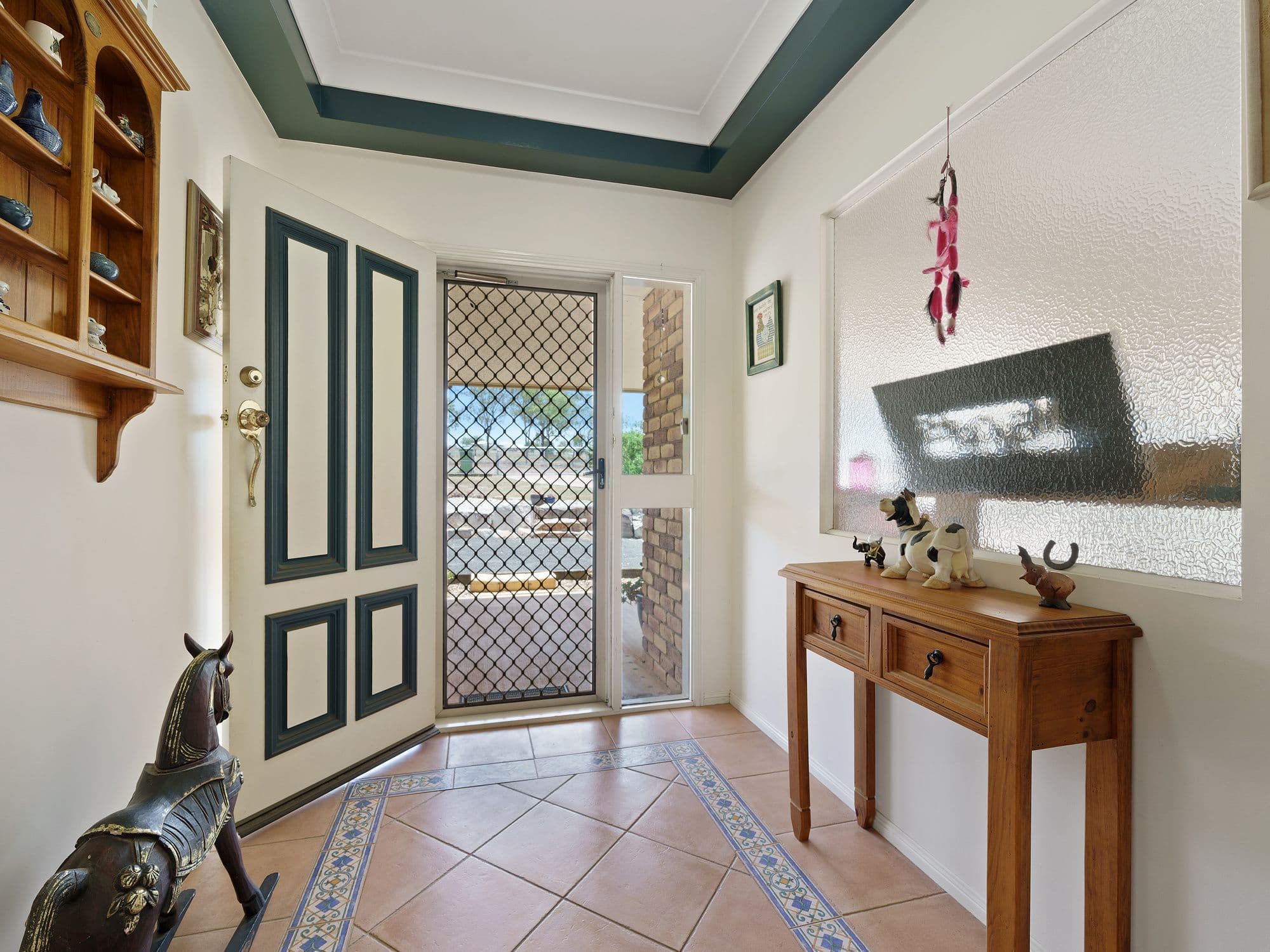 9 Memorial Avenue, Emerald VIC 3782, Emerald - Thumbnail 3