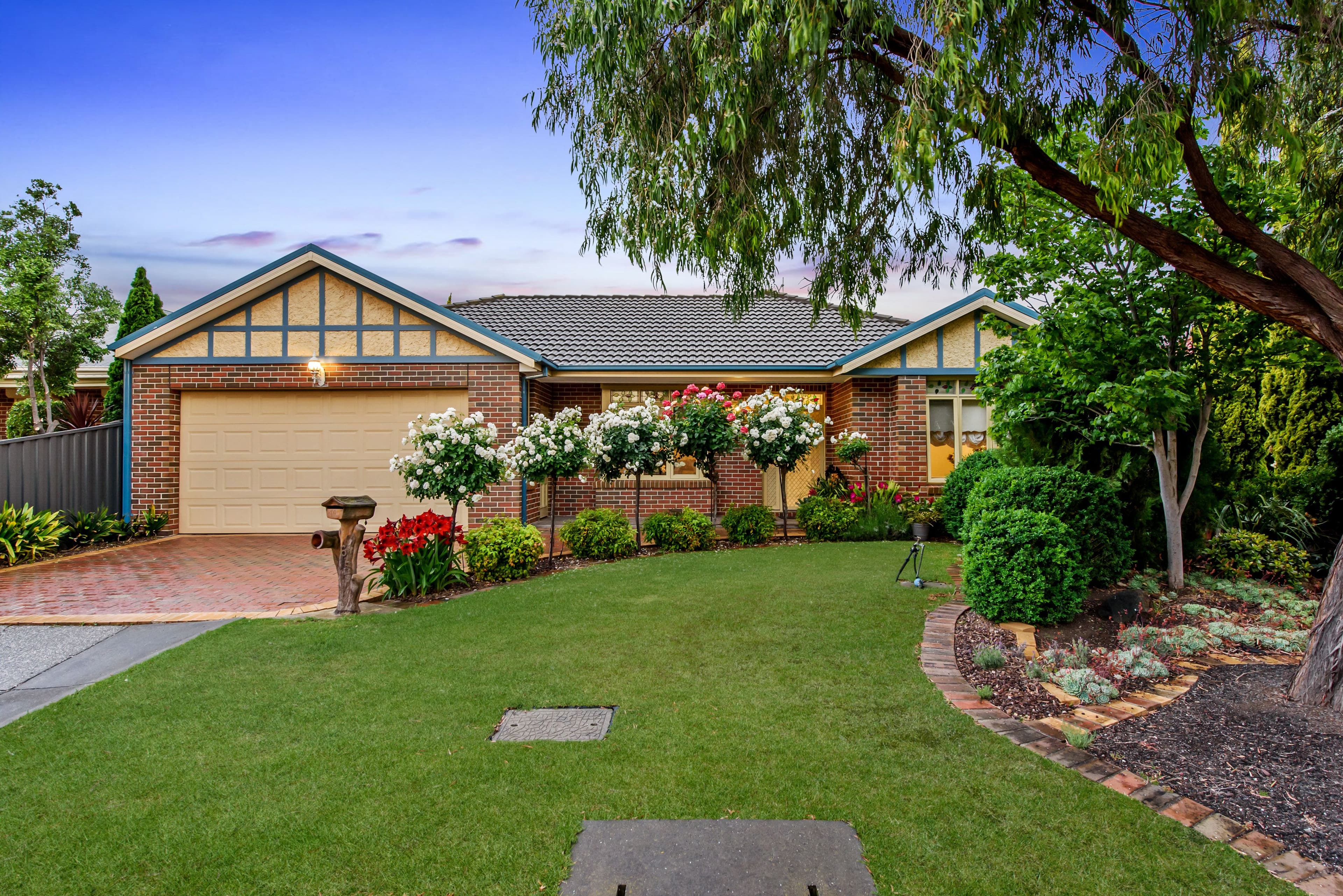 6 Shannon Way, Sydenham VIC 3037, Sydenham - Image 1