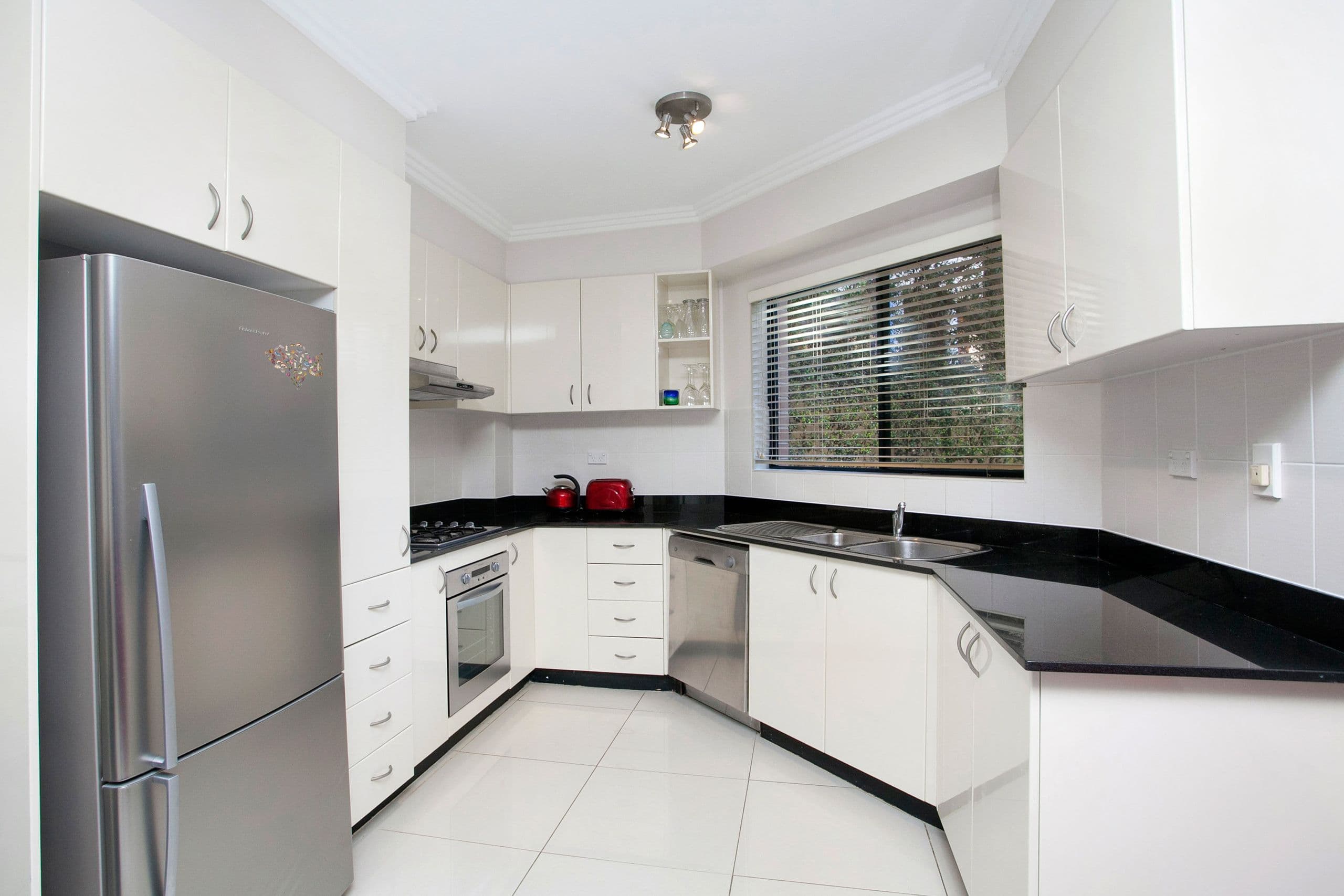 280-286 Kingsway, Caringbah NSW 2229, Caringbah - Thumbnail 2