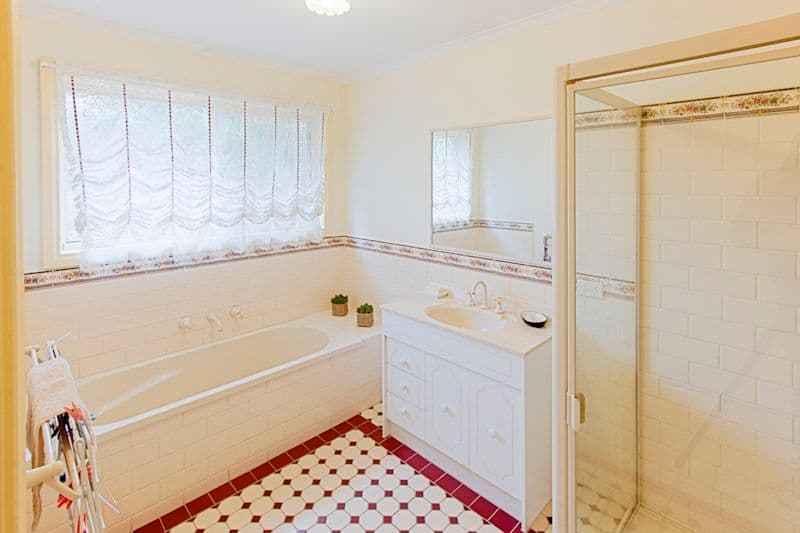 3 Nursery Court, DINGLEY VILLAGE VIC 3172, Dingley Village - Thumbnail 5