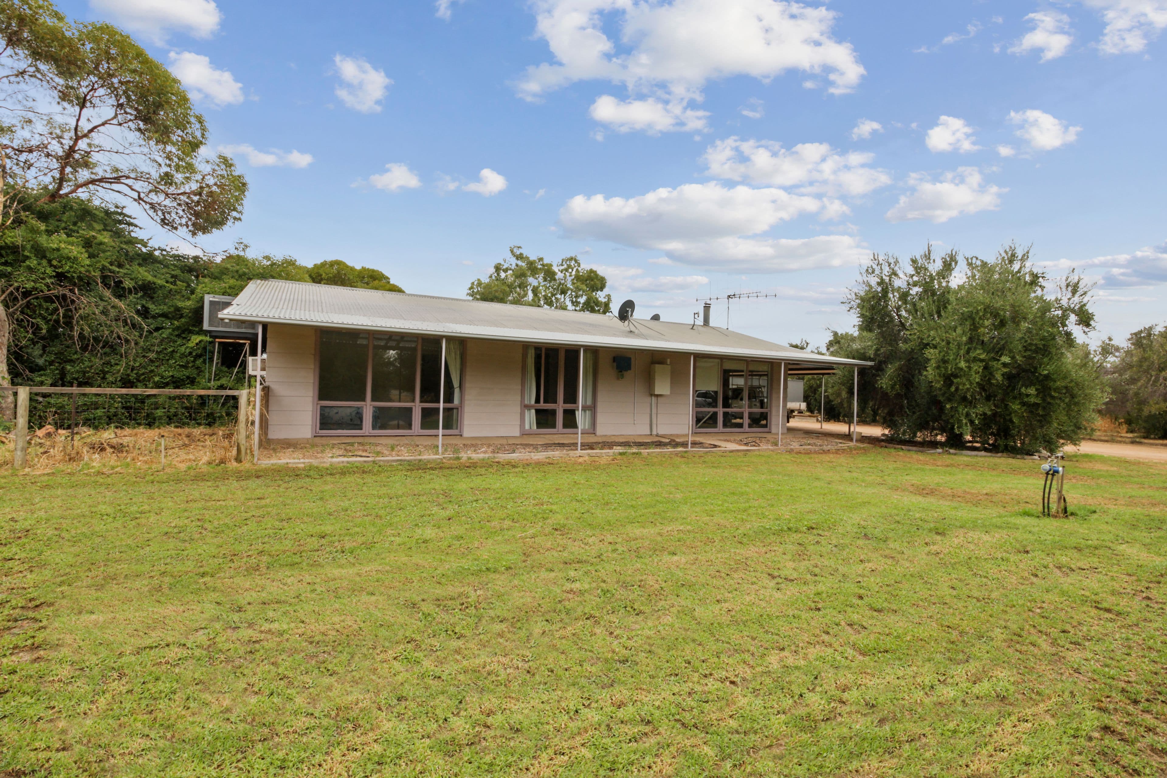 30 Sixth Street, Renmark SA 5341, Renmark - Image 1