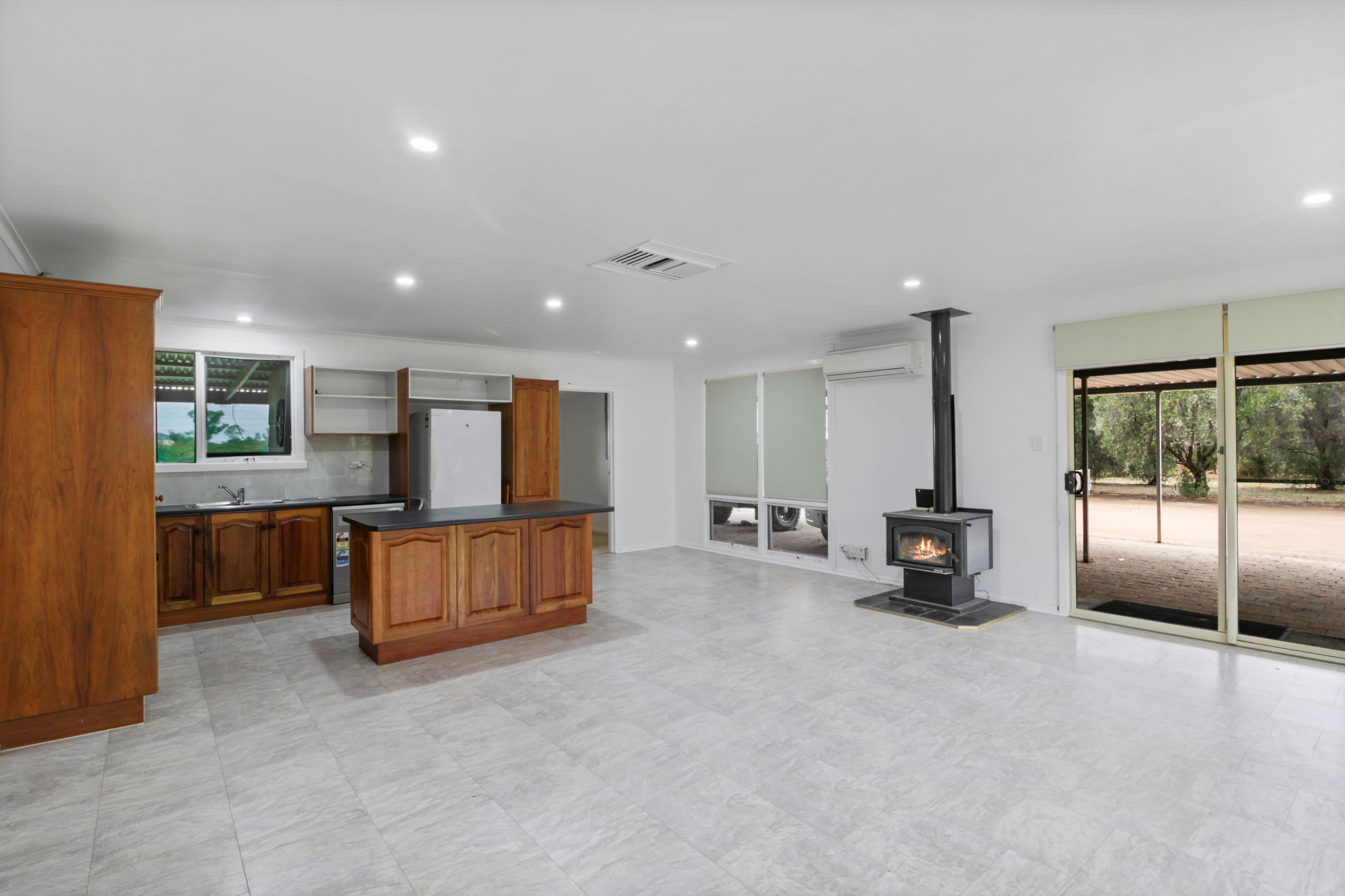 30 Sixth Street, Renmark SA 5341, Renmark - Thumbnail 3