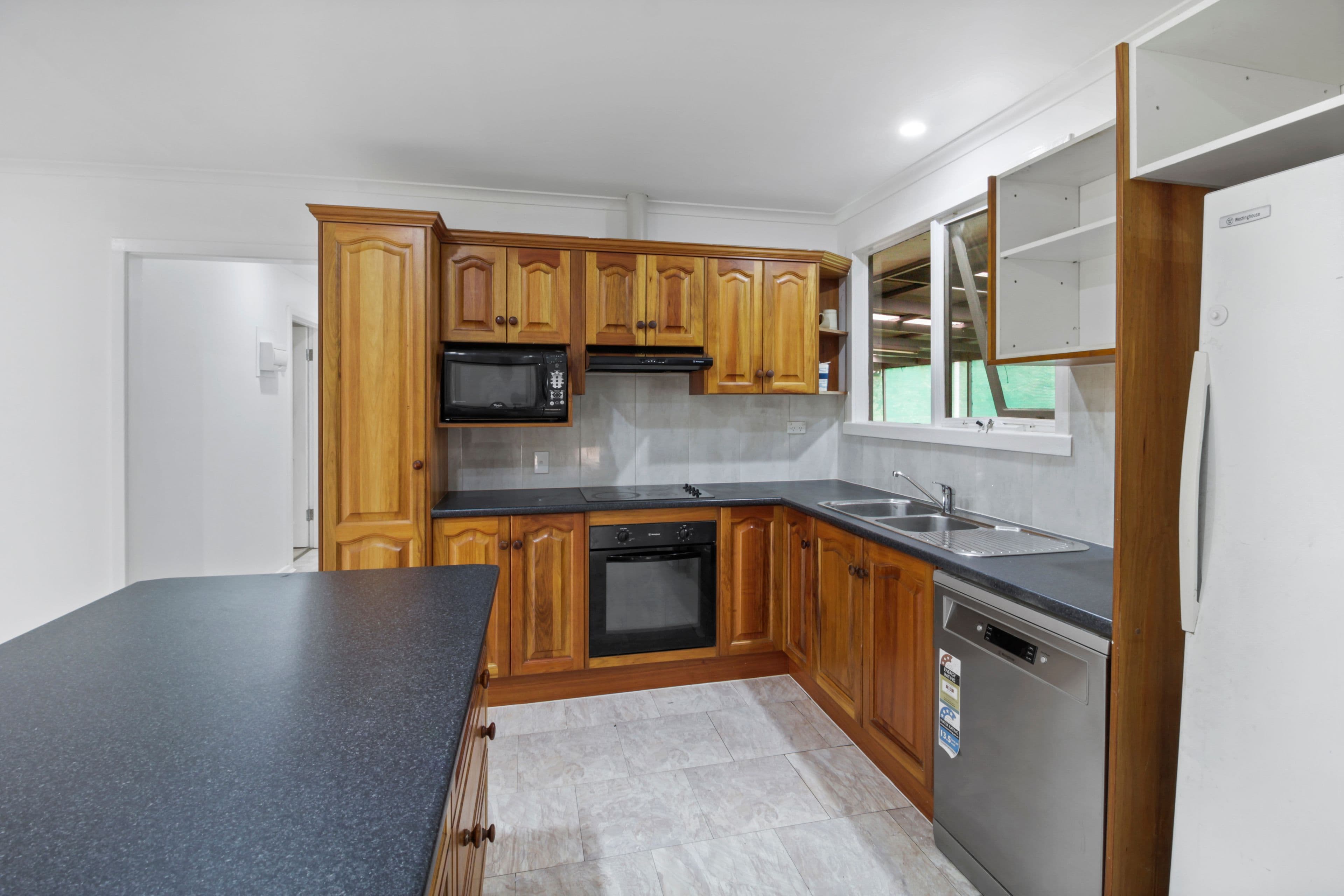 30 Sixth Street, Renmark SA 5341, Renmark - Thumbnail 5