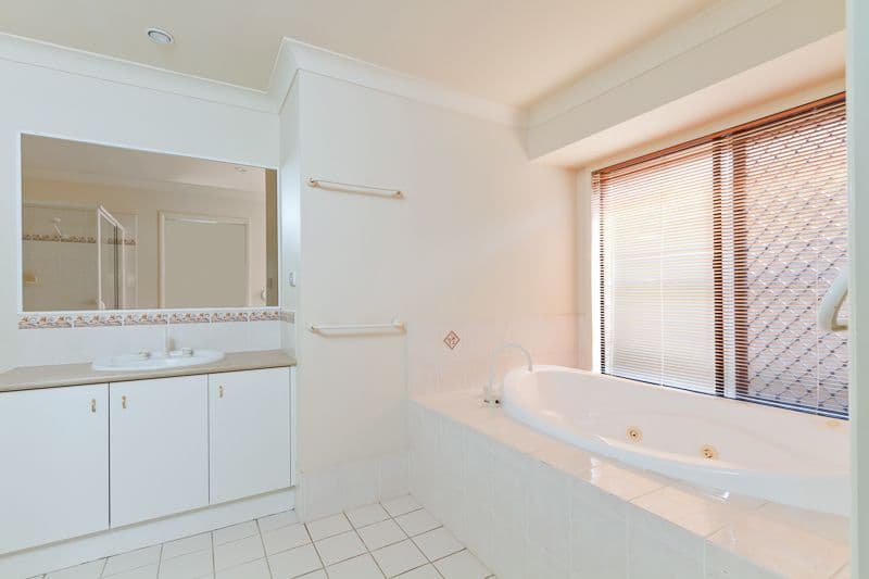 3 Firestone Drive, BANORA POINT NSW 2486, Banora Point - Thumbnail 5