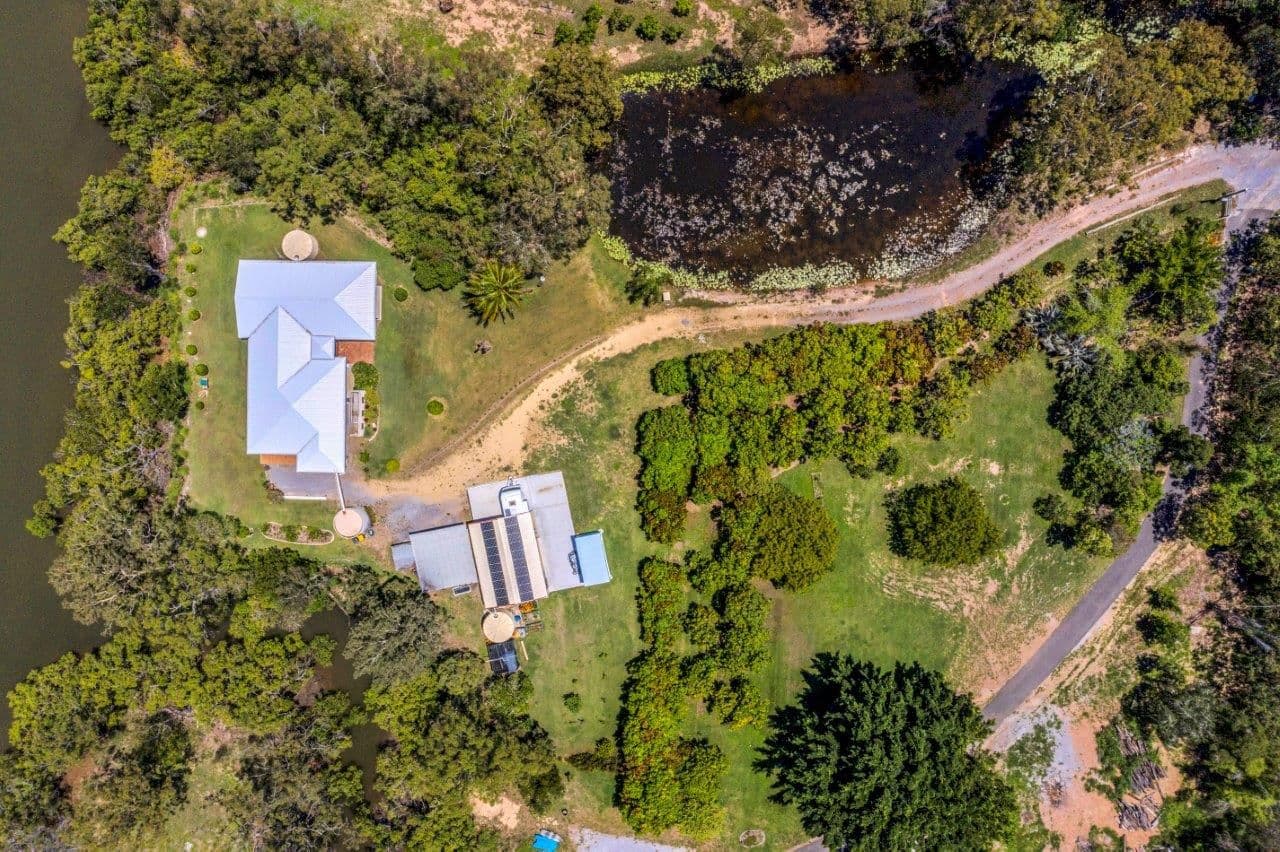 26 Handley Drive, Boyne Island QLD 4680, Boyne Island - Thumbnail 2