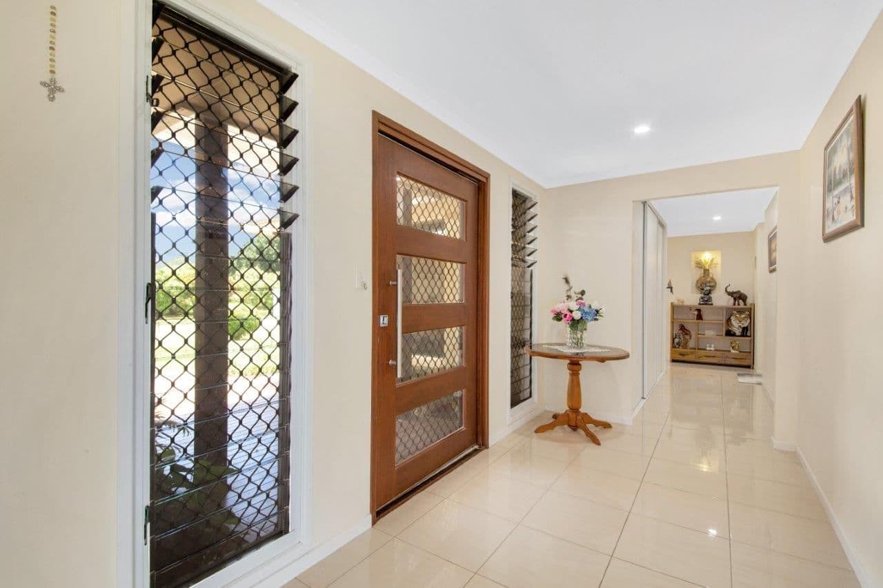 26 Handley Drive, Boyne Island QLD 4680, Boyne Island - Thumbnail 5