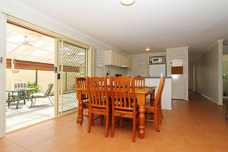 16  Wallaby Walk, SOUTH MORANG VIC 3752, South Morang - Thumbnail 3
