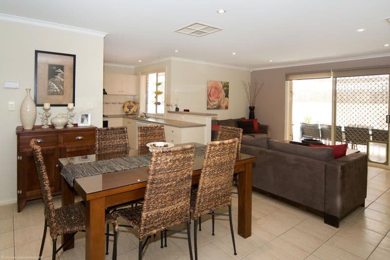 38 Phoenix Circuit, Wollert, VIC, 3750, Wollert - Thumbnail 7