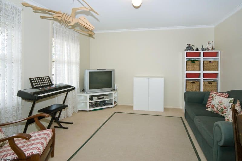 38 Phoenix Circuit, Wollert, VIC, 3750, Wollert - Thumbnail 8
