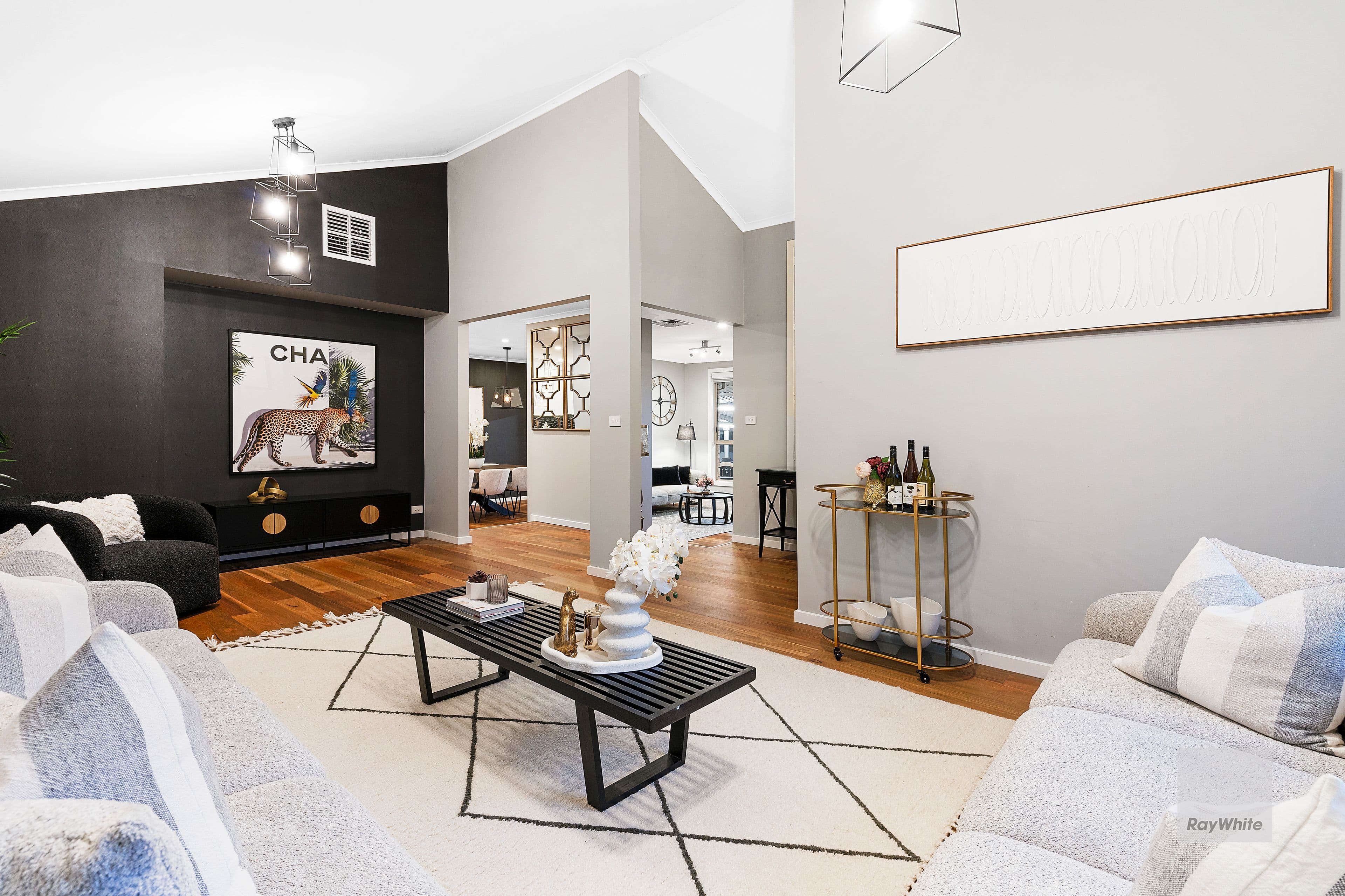 10 Barnard Court, Epping VIC 3076, Epping - Thumbnail 2