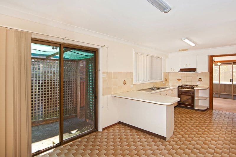 4 Rays Road, BATEAU BAY NSW 2261, Bateau Bay - Thumbnail 5