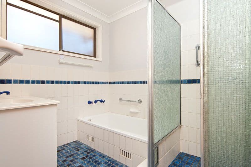 4 Rays Road, BATEAU BAY NSW 2261, Bateau Bay - Thumbnail 8
