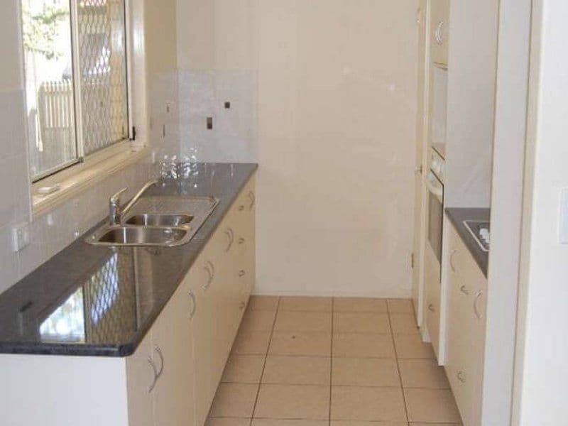 4 Battye Street, BASIN POCKET QLD 4305, Basin Pocket - Thumbnail 7