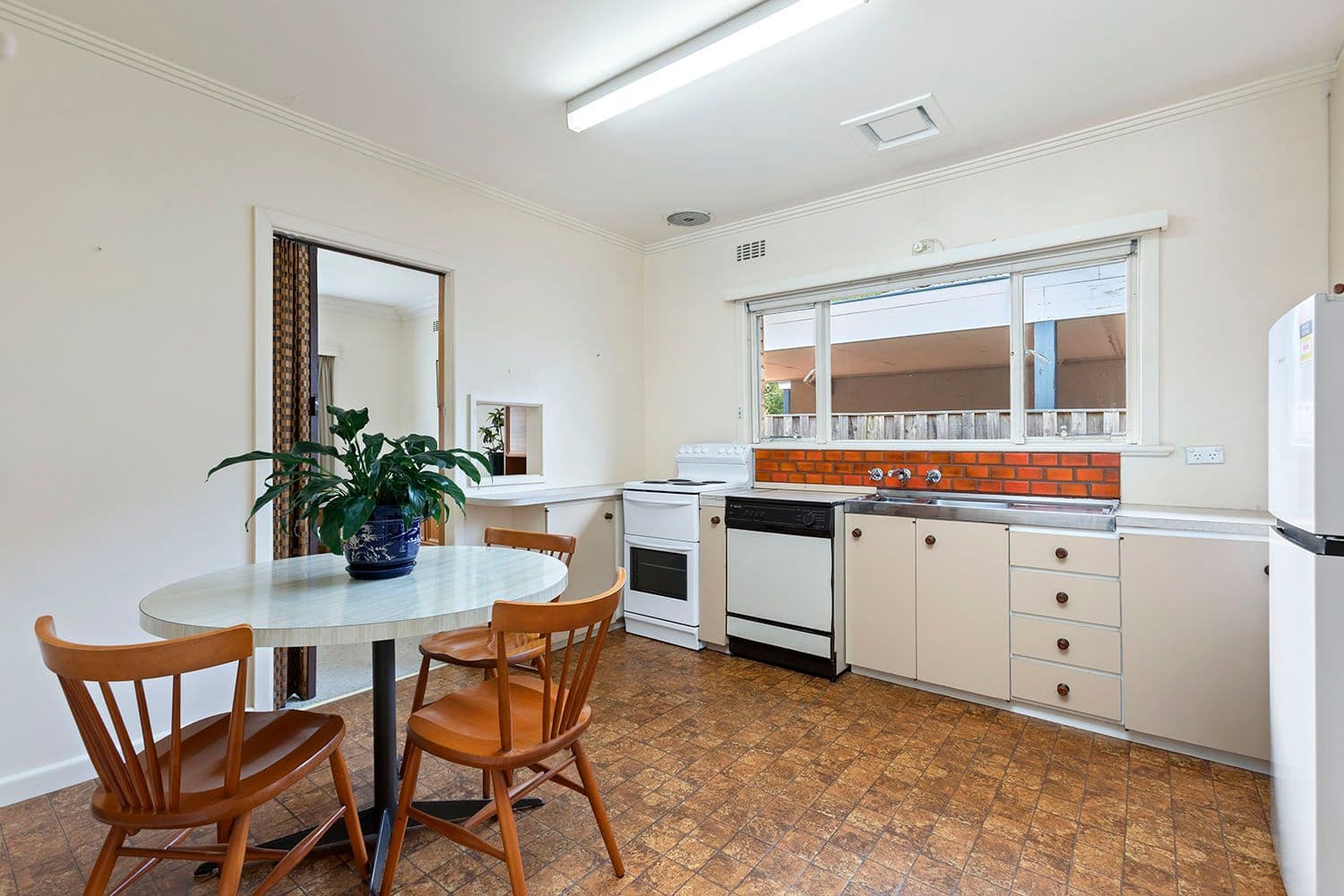 19 Tatong Road, Brighton East VIC 3187, Brighton East - Thumbnail 6