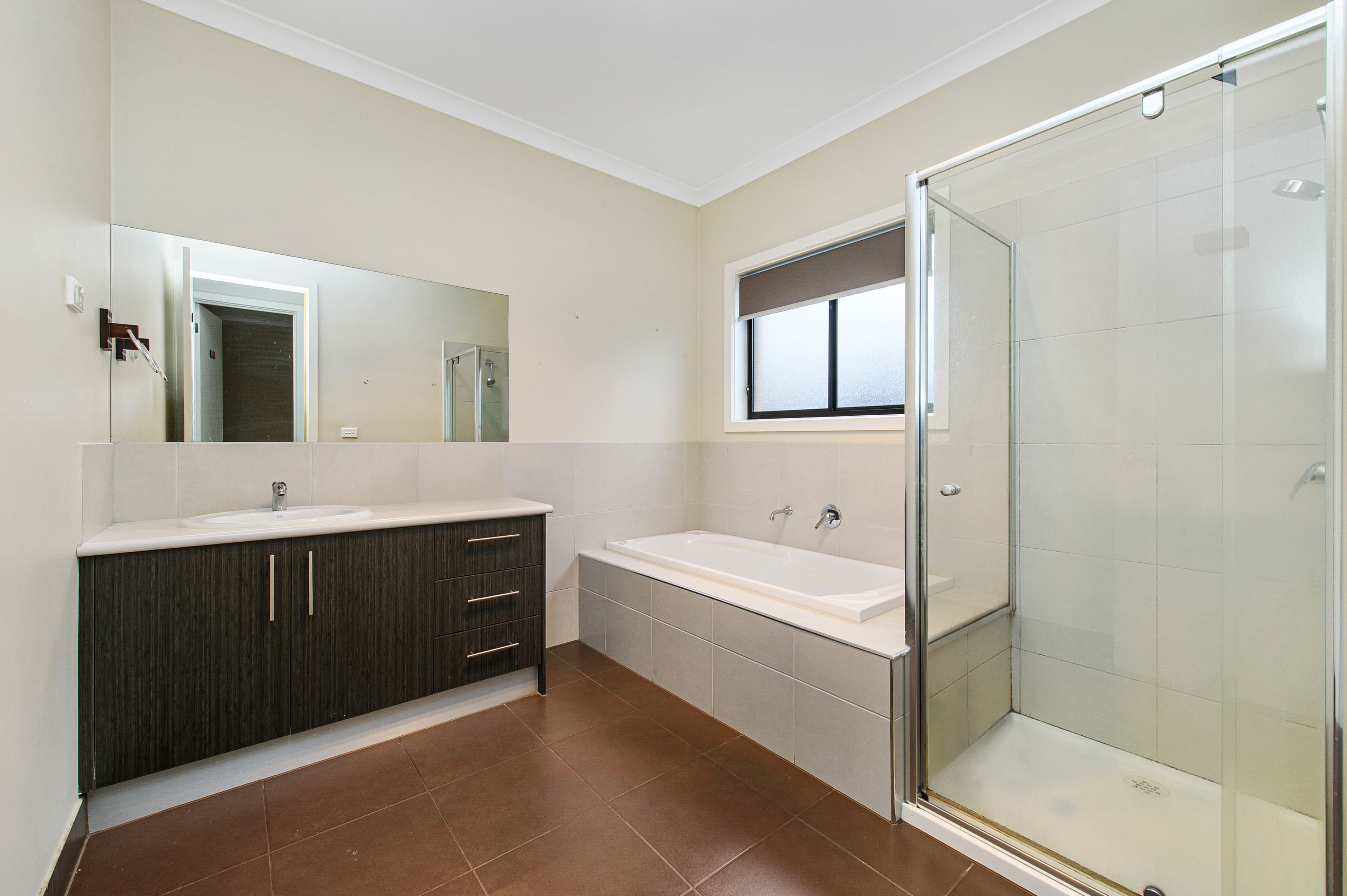 9 Grandstand Avenue, Caroline Springs VIC 3023, Caroline Springs - Thumbnail 8