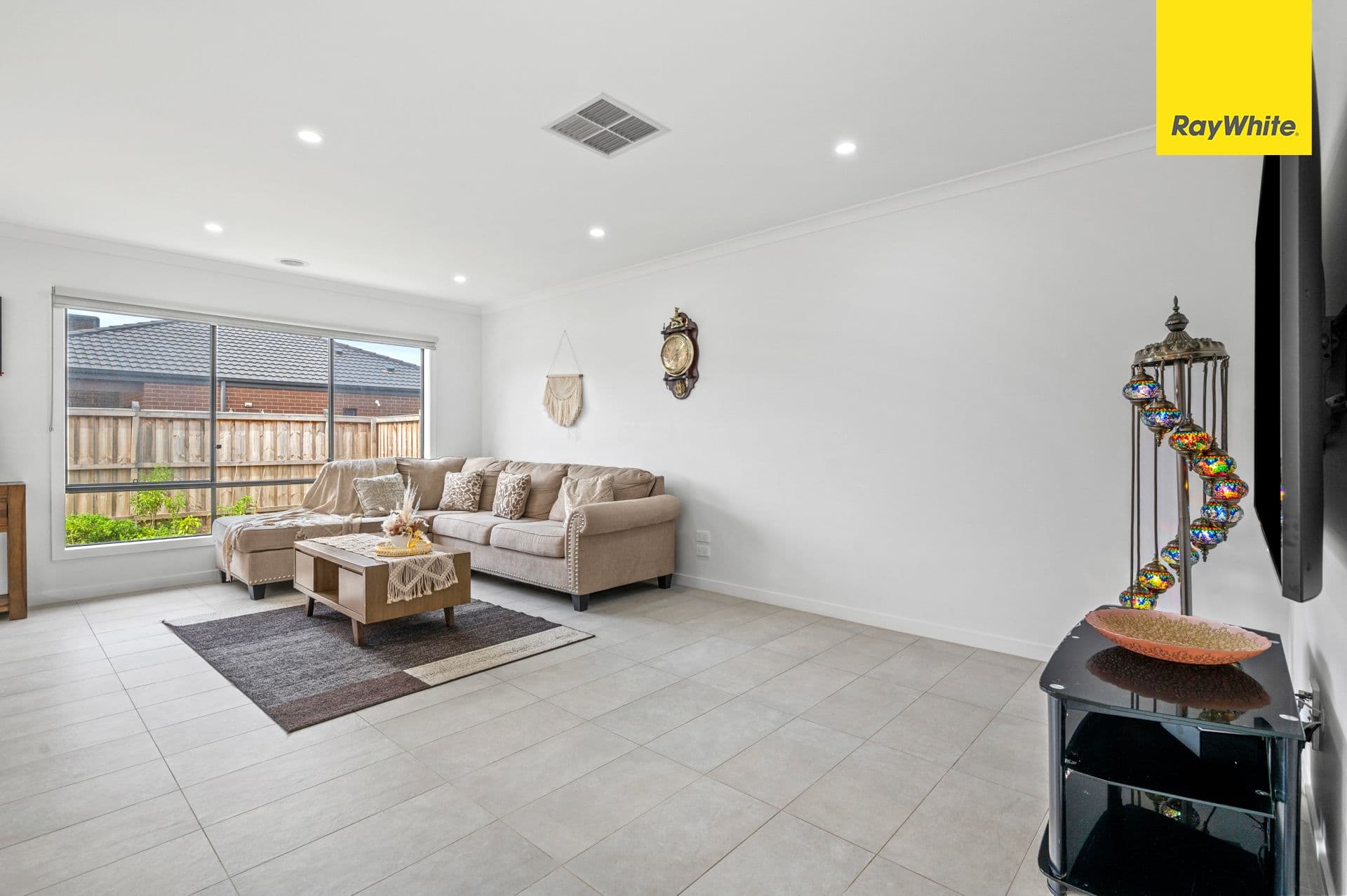 128 Oldbridge Boulevard, WEIR VIEWS VIC 3338, Weir Views - Thumbnail 8