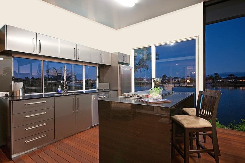 7 Salacia Avenue, Mermaid Waters QLD 4218, Mermaid Waters - Thumbnail 3