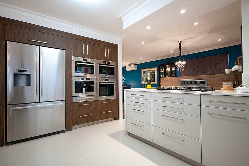 7 Salacia Avenue, Mermaid Waters QLD 4218, Mermaid Waters - Thumbnail 5