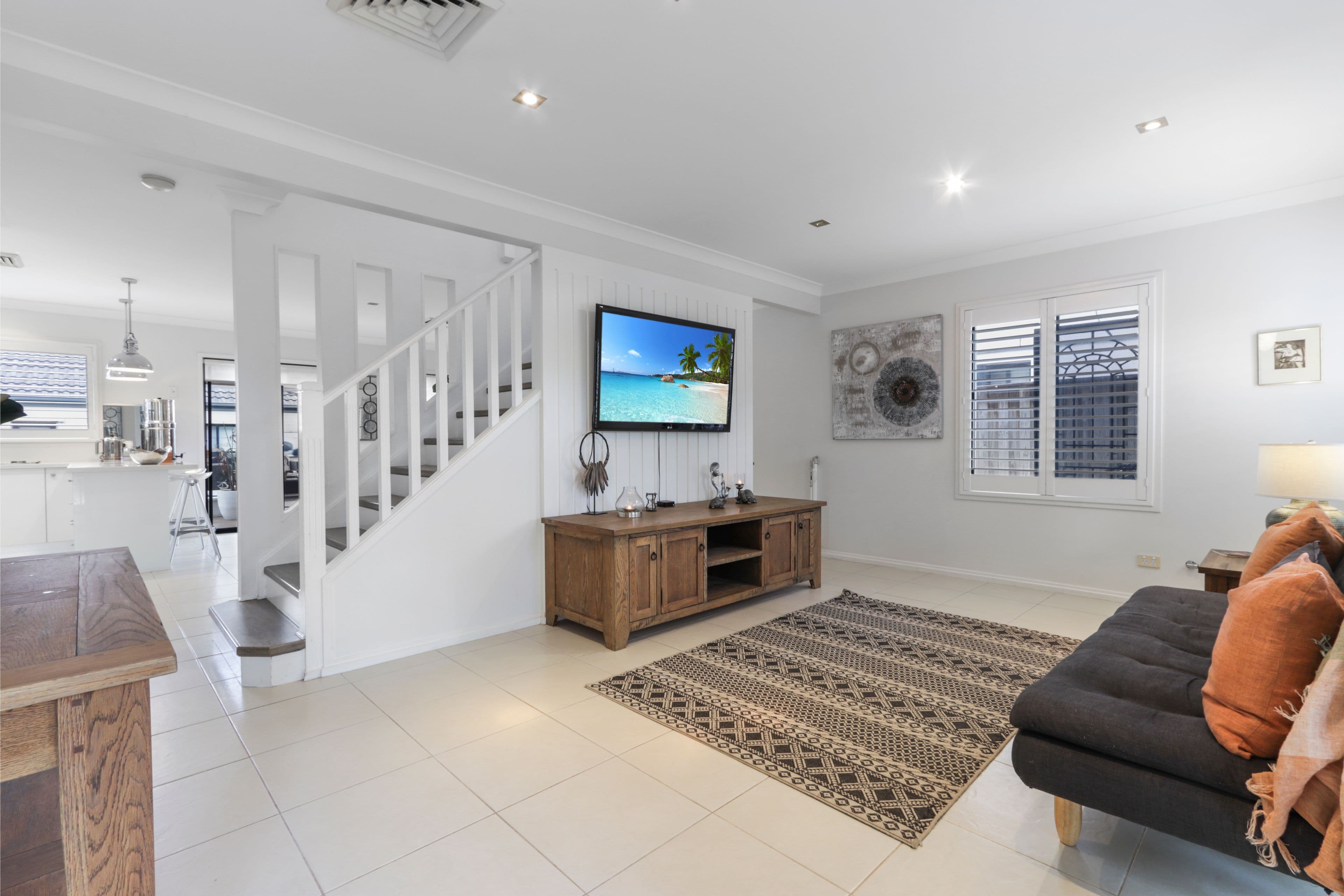 17 Wingate Avenue, West Hoxton NSW 2171, West Hoxton - Thumbnail 2