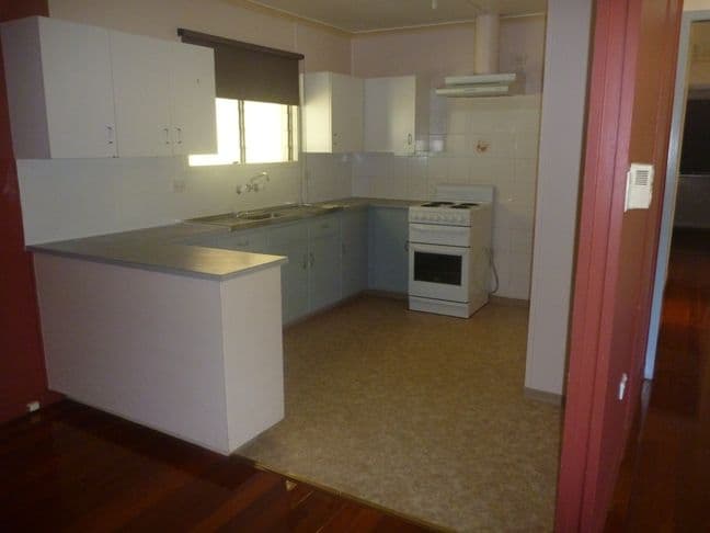 17 Wellshot Street, ILFRACOMBE QLD 4727, Ilfracombe - Thumbnail 3