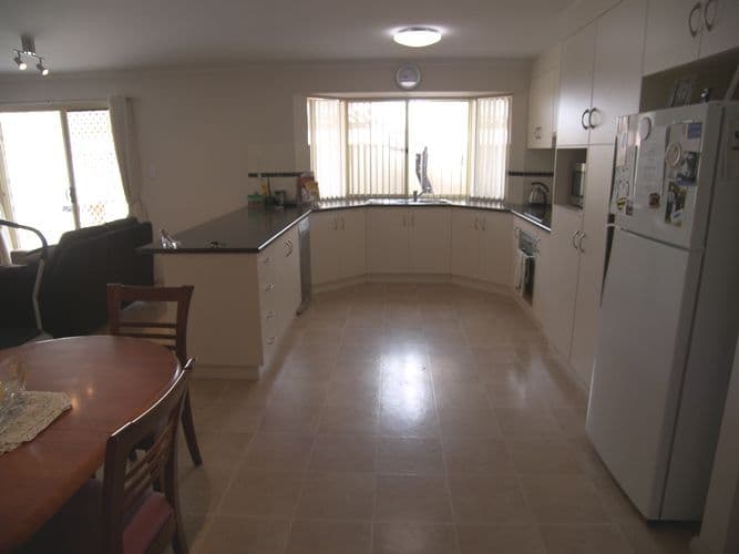 9 Navigator Parade, SMITHFIELD SA 5114, Smithfield - Thumbnail 5