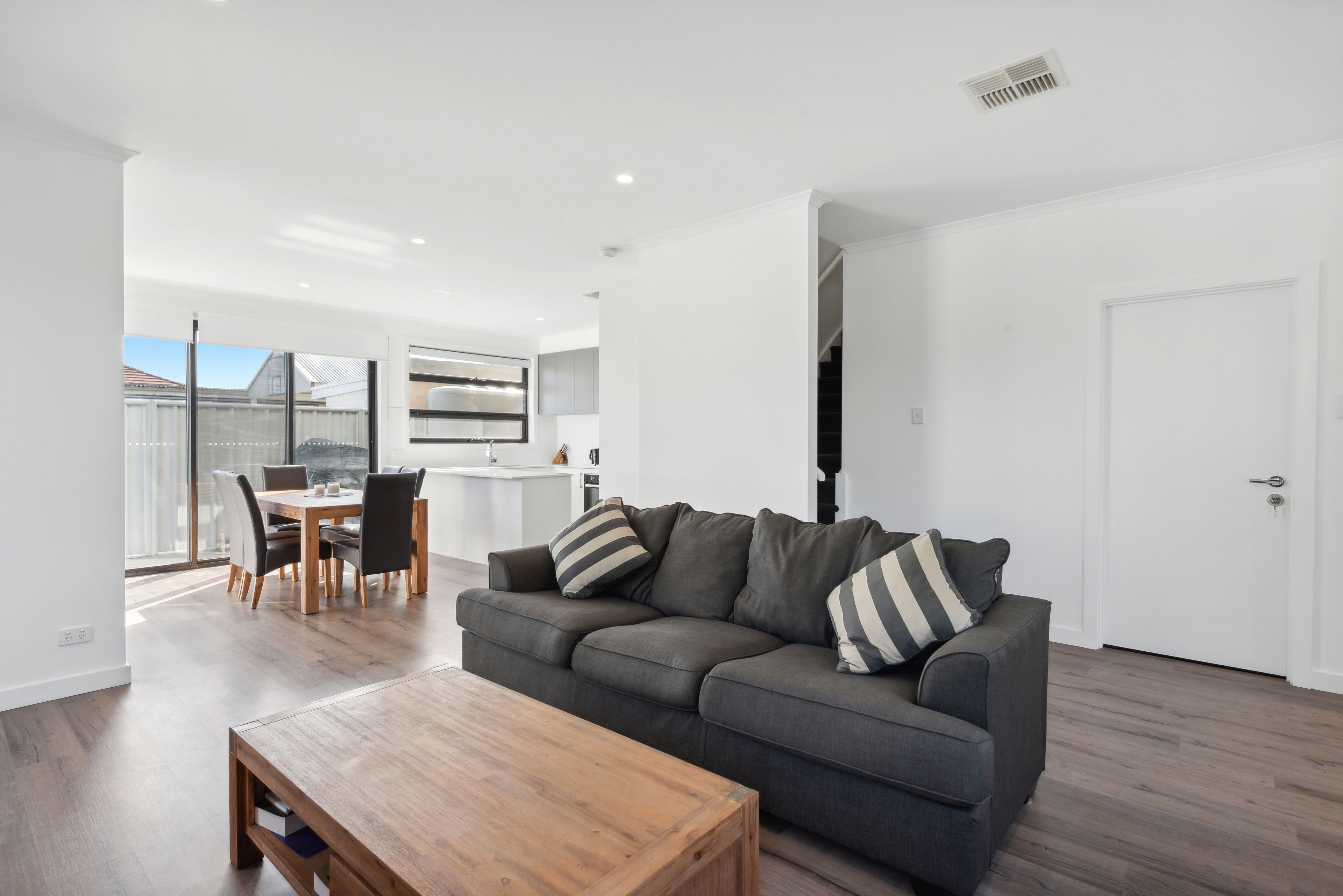 38 West Lakes Boulevard, Albert Park SA 5014, Albert Park - Thumbnail 4