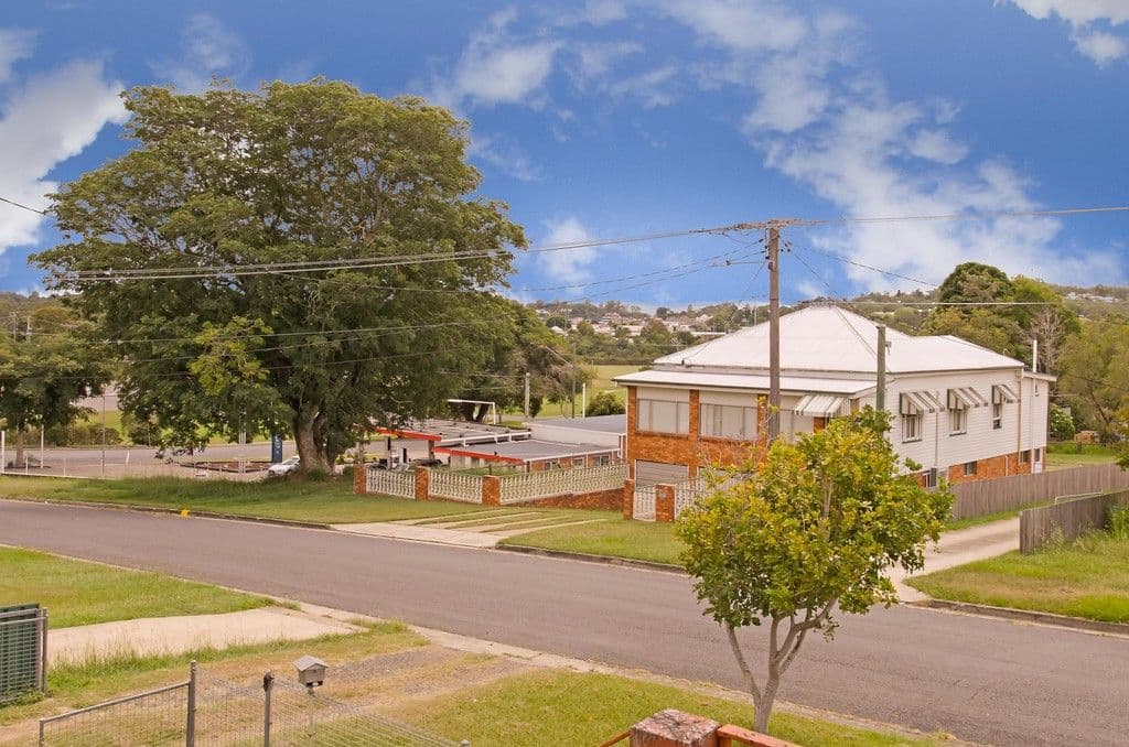 3 Edward Street, One Mile QLD 4305, One Mile - Thumbnail 3
