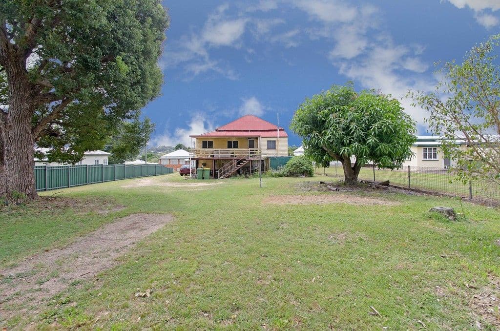 3 Edward Street, One Mile QLD 4305, One Mile - Thumbnail 5